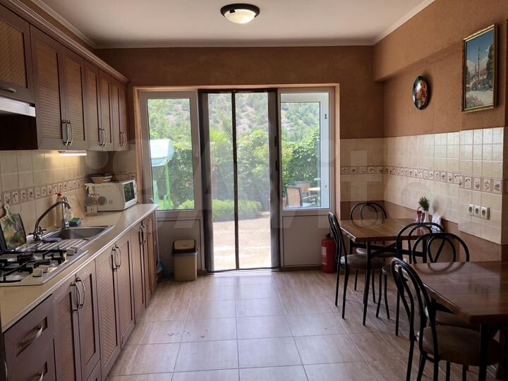 Комната 23 м², 2/4 эт.