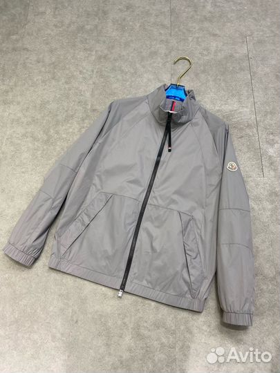 Ветровка moncler