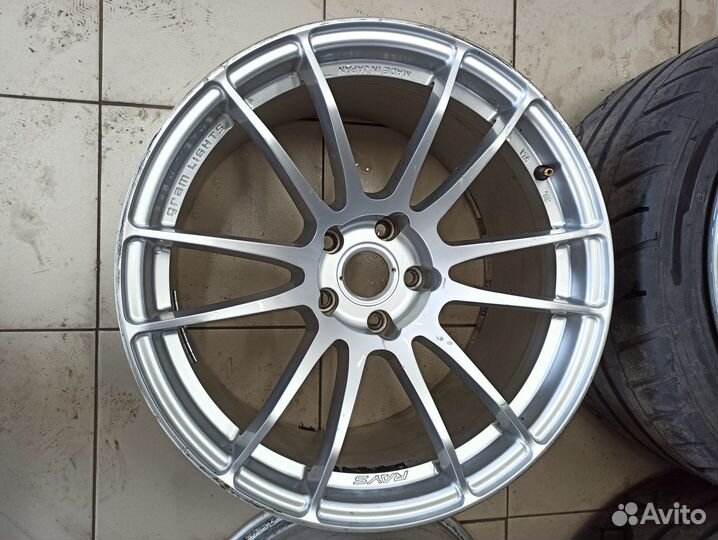 Диски R18 5x114.3 rays gram lights 9.5-10.5JJ