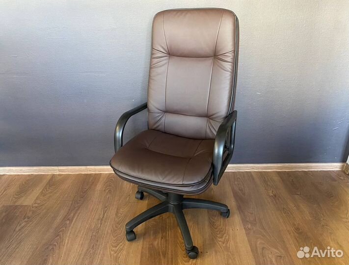 Компьютерное кресло. Доставка