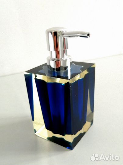 Аксессуары для ванной комнаты