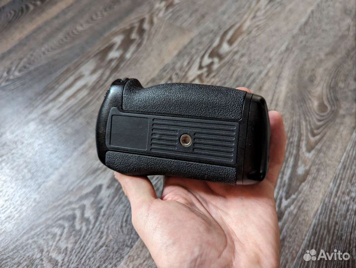 Батарейный блок для nikon D7100, D7200