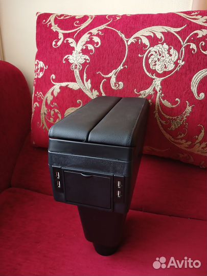 Подлокотник для авто