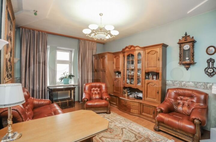 5-к. квартира, 125,3 м², 2/3 эт.