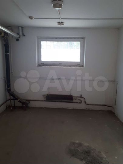 Свободного назначения, 305 м²