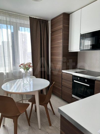 2-к. квартира, 62 м², 12/19 эт.