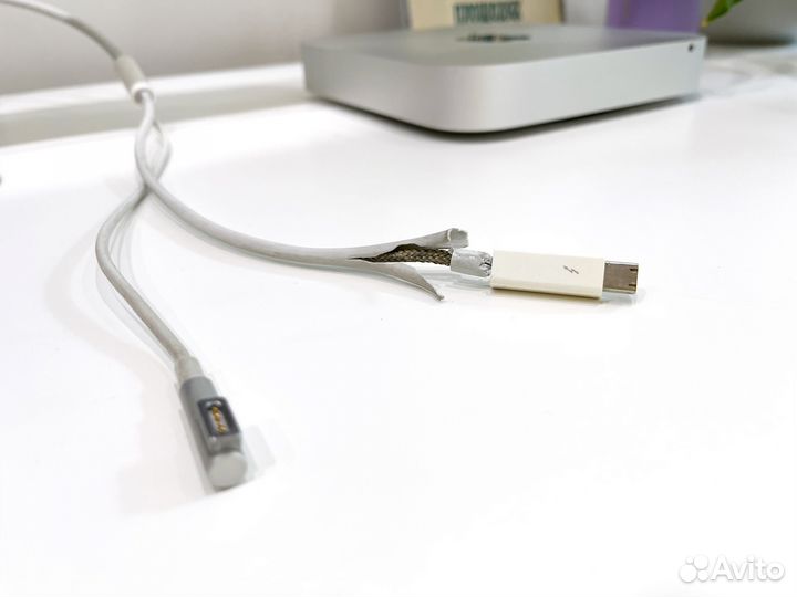 Apple Thunderbolt Display 27 дюймов