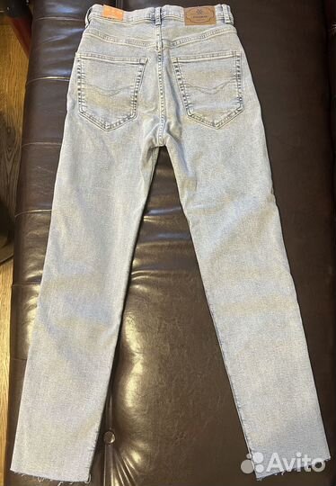 Джинсы pull and bear mom 38 eur