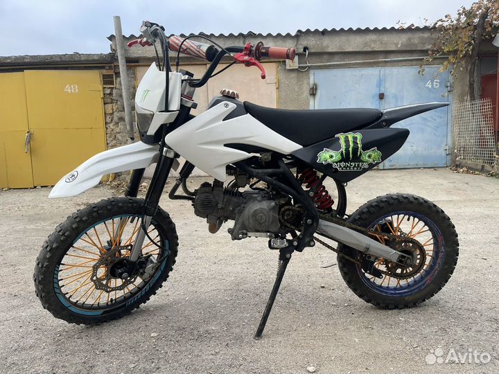 Regulmoto Seven 150