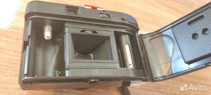 Пленочный фотоаппарат Смена 35