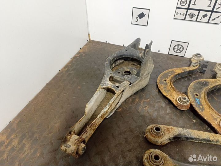 Рычаг задний для VW Passat B6