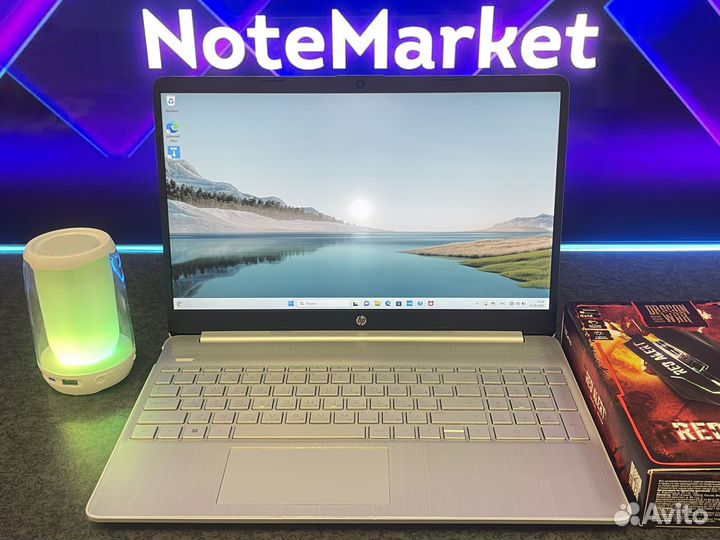 HP Ryzen 3 5300 8GB 256 SSD 15,6 IPS