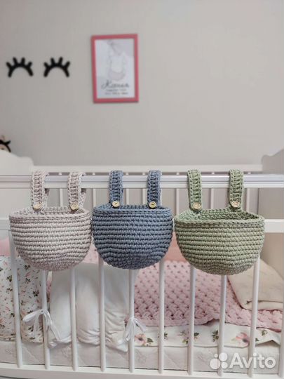 Органайзер на кроватку