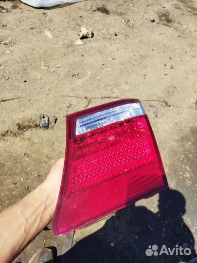 Стоп-сигнал задний правый Lexus Ls600Hl UVF46