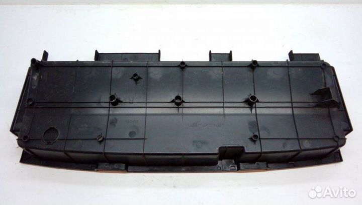 Ящик для инструментов Lexus Rx300 MCU35 1mzfe