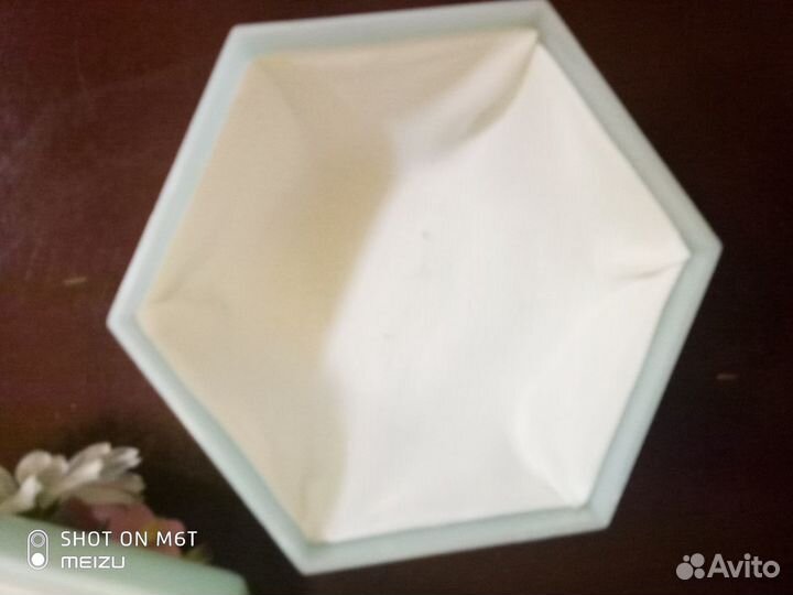 Шкатулка для украшений