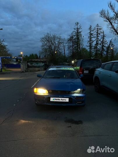 Subaru Impreza 1.8 МТ, 1998, битый, 255 000 км