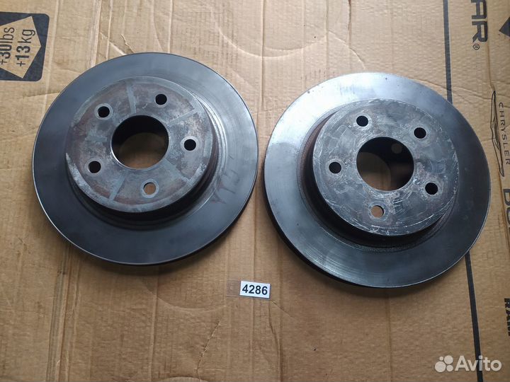 Диск тормозной передний