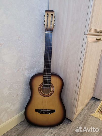Классическая гитара бу