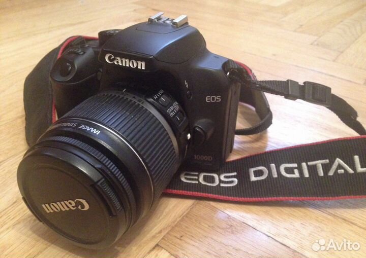 Зеркальный фотоаппарат canon