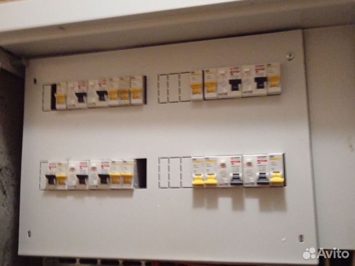 Производственые автоматы, пускатели разных величин