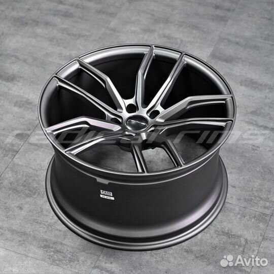 Radical STF-01 20х11 / 20х10 BMW X5 X6 Flow Forged