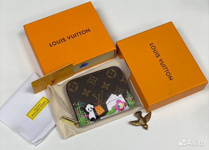 Louis Vuitton кошелек