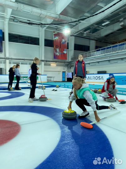 Набор детей в секцию керлинга. Сочи/ Сириус