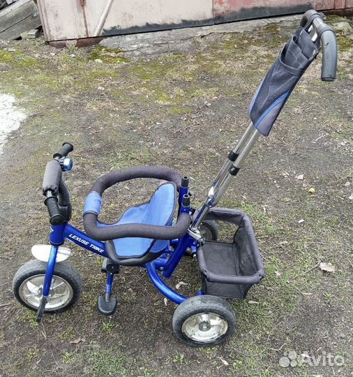 Трехколесный велосипед с родительской ручкой