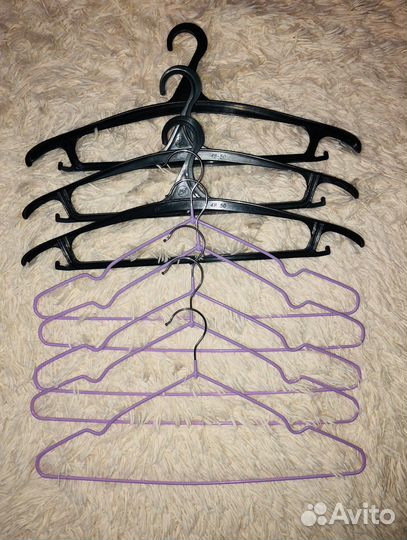 Вешалки (плечики)