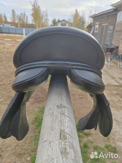 Седло для лошади конкурное