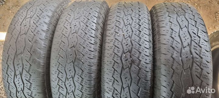 Toyo Open Country A/T plus 225/75 R16 104T