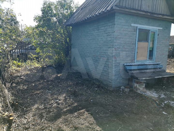 Дача 12 м² на участке 6 сот.