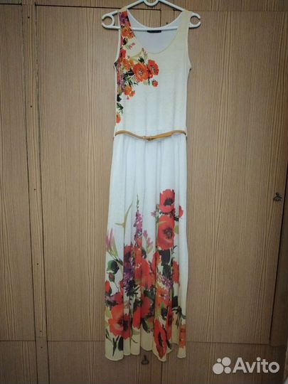 Платье вечернее