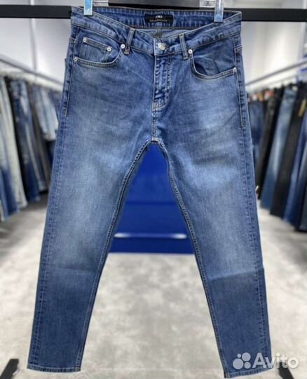 Оригинальные джинсы Balenciaga