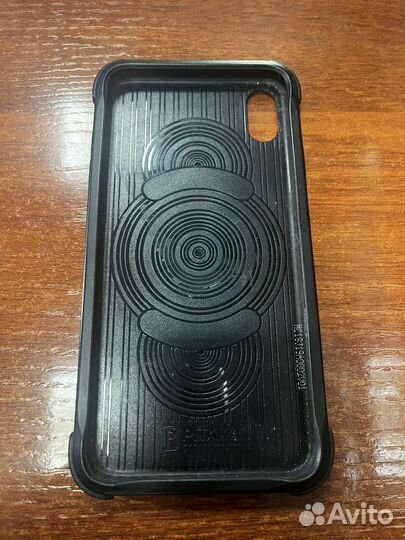 Противоударный чехол pitaka для iPhone