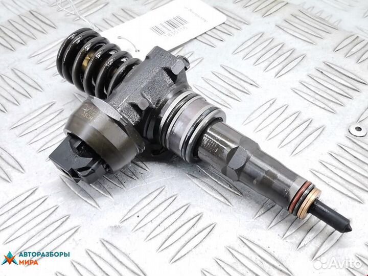 Форсунка Volkswagen Touareg 2005 07Z130073T