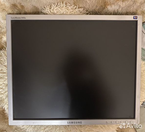 Монитор Samsung syncmaster 940n