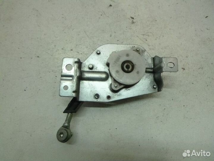 Моторчик привода двери багажника citroen C-crosser