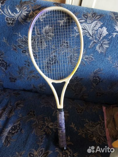 Ракетка для большого тенниса