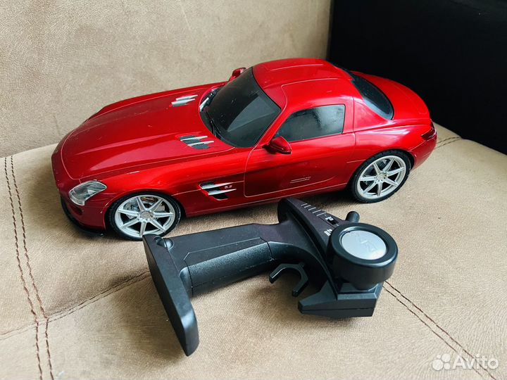 Машина радио Мерседес SLS AMG