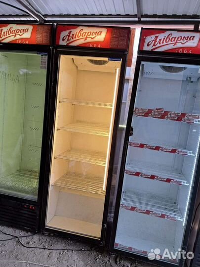 Холодильник витрина для напитков