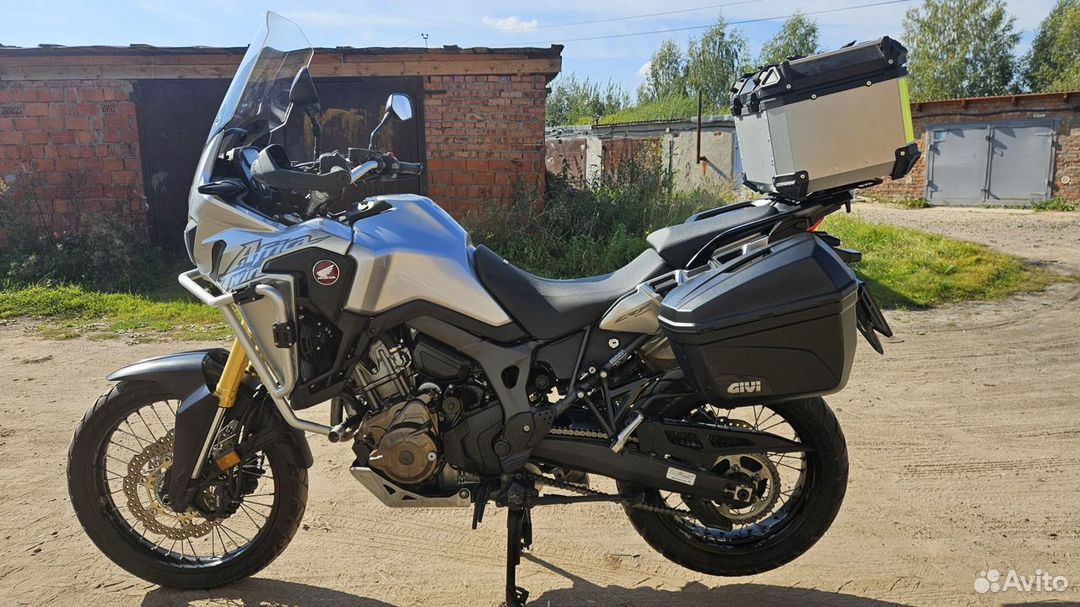 Honda CRF1000L africa twin