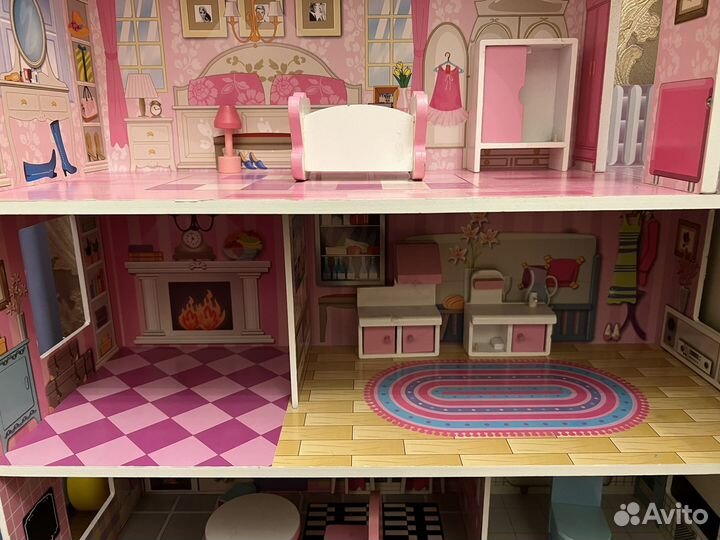 Кукольный домик