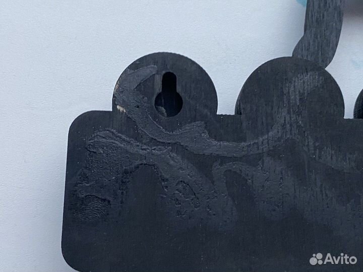 Вешалка для ключей настенная из дерева