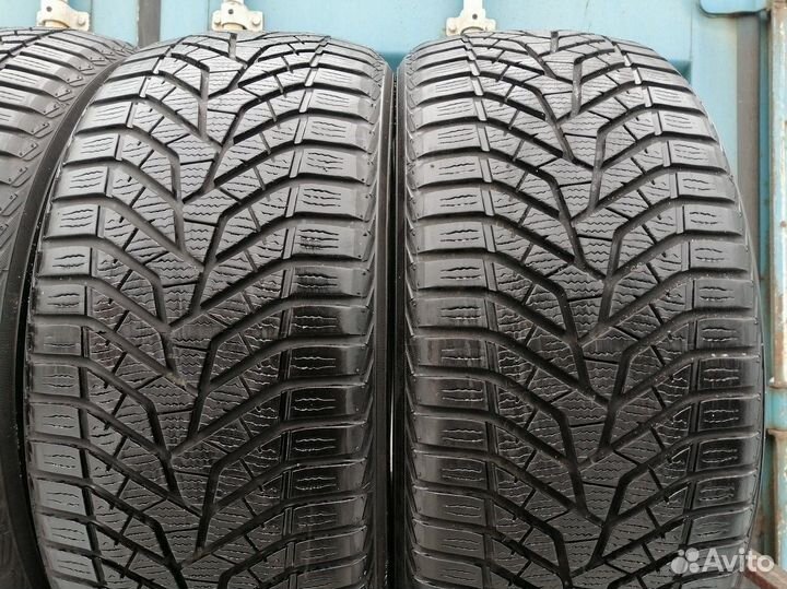 Yokohama W.Drive V905 225/40 R18 92W