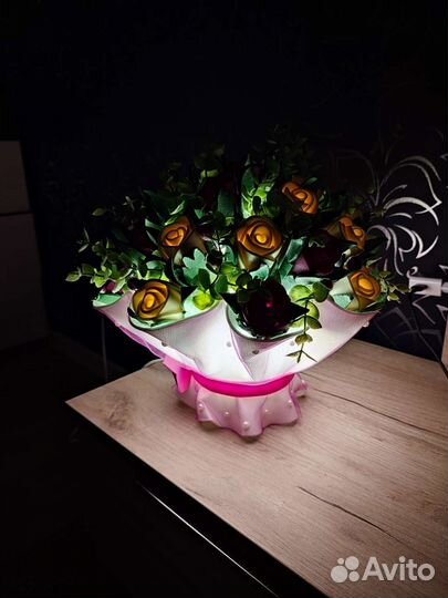 Лампа настольная