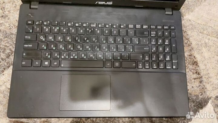 Ноутбук asus