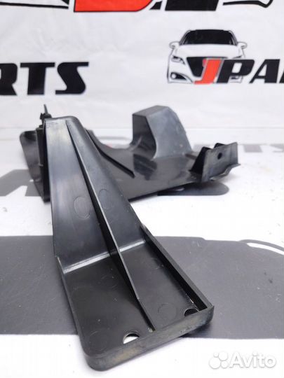 Защита днища кузова Mazda 3 BL (2008—2011)