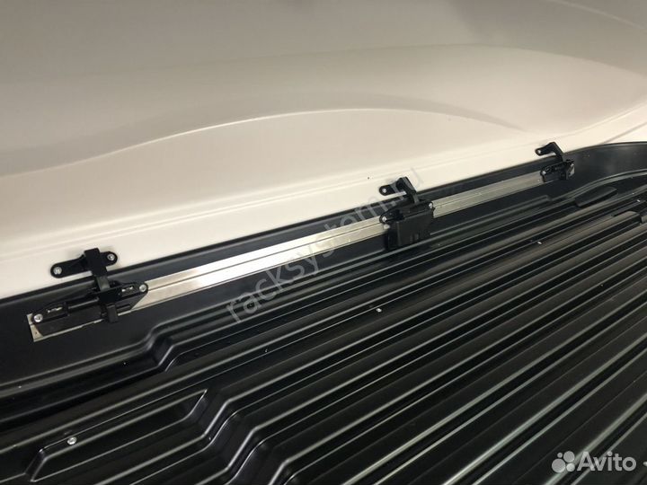 Автобокс Магнум 390 черный глянец